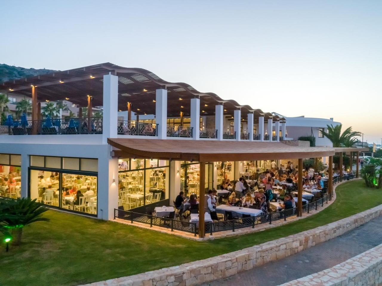 Grand Hotel Holiday Resort Hersonissos  Exterior foto