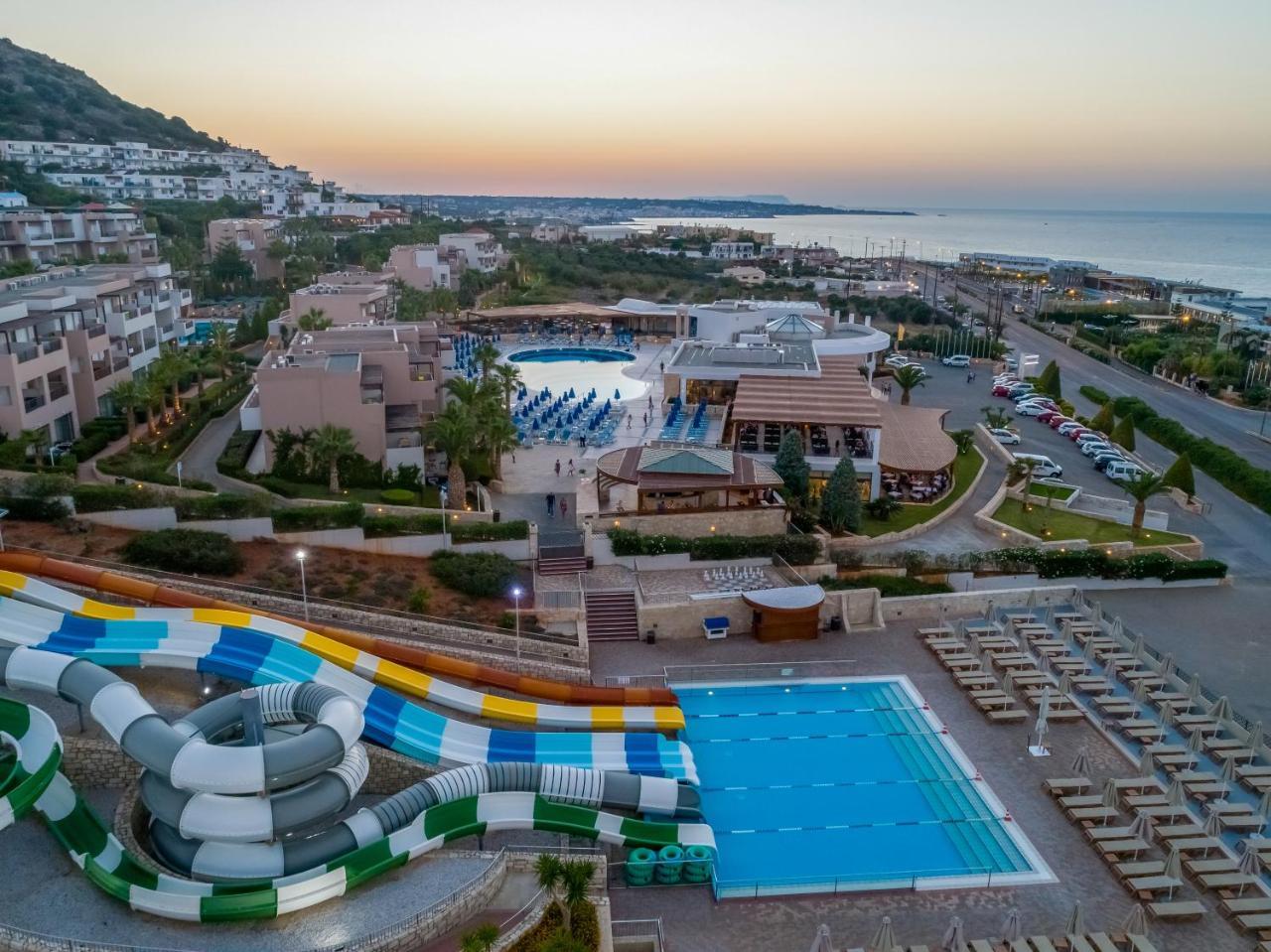 Grand Hotel Holiday Resort Hersonissos  Exterior foto